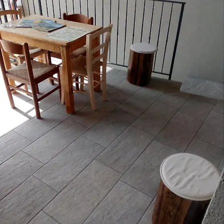 Little Family Apartment Salo Exterior photo